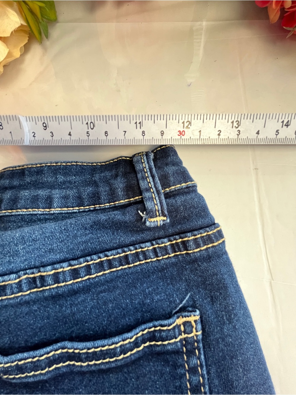 3/$20 Bundle π SHEIN Dark Wash Distressed Cuffed Denim Shorts Size 4 - Picture 7 of 8